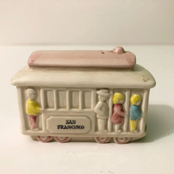 Vintage SNCO  Imports San Francisco Trolley Car Salt And Pepper Shakers - Picture 10 of 16